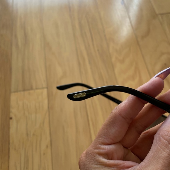 Tom Ford TF228 Black Gradient Authentic Sunglasses - Picture 6 of 8